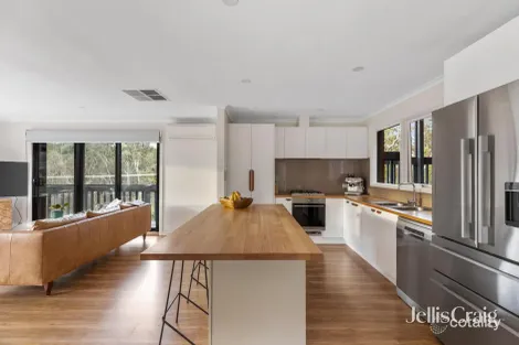 Property photo of 1 Arcadia Way Eltham North VIC 3095