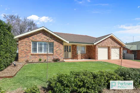 Property photo of 6 Noonga Crescent Hillvue NSW 2340