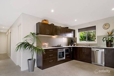 Property photo of 101A Macquarie Grove Caves Beach NSW 2281