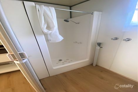 Property photo of 2 The Boulevard Eildon VIC 3713