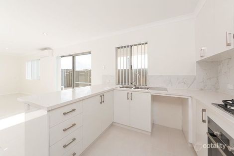 Property photo of 15/7 Bellier Place Hamilton Hill WA 6163