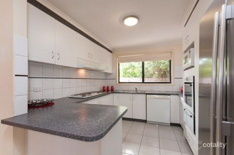 Property photo of 6 Foxton Place Roxburgh Park VIC 3064