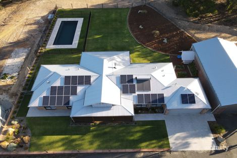 Property photo of 33 Woylie Rise Bakers Hill WA 6562