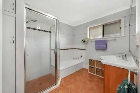 Property photo of 19 Bradnor Street Carina QLD 4152