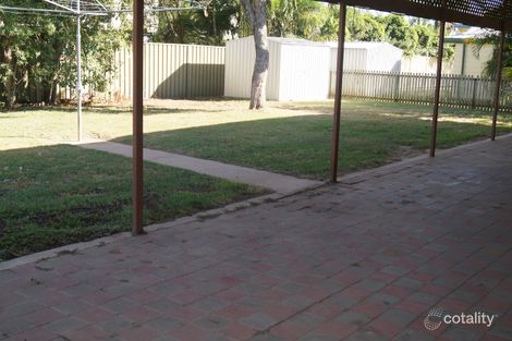 Property photo of 4 Gilbert Place Emerald QLD 4720