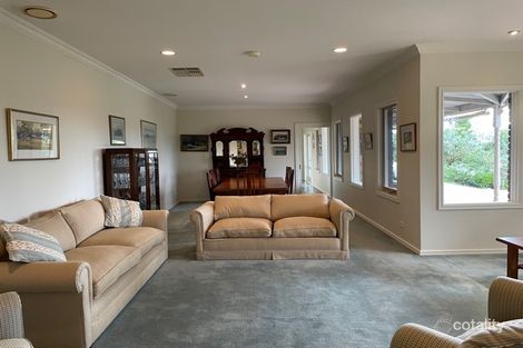 Property photo of 24 Palmer Avenue Croydon North VIC 3136