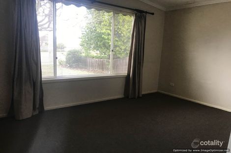 Property photo of 2/4 Grosvenor Court Bairnsdale VIC 3875