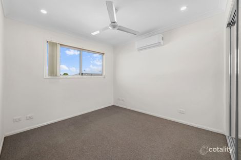 Property photo of 26/1 Emerald Place Bridgeman Downs QLD 4035