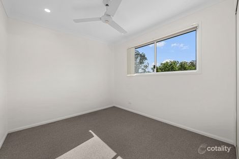 Property photo of 26/1 Emerald Place Bridgeman Downs QLD 4035
