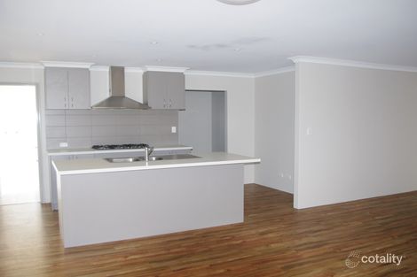 Property photo of 3 Lugger Outlook Glenfield WA 6532