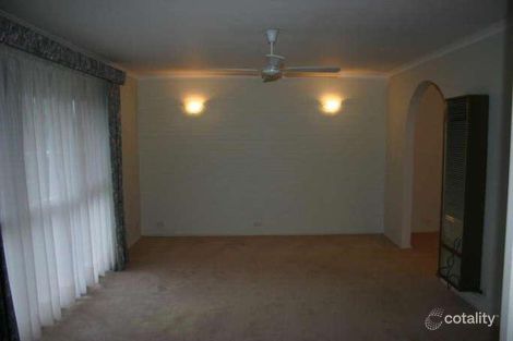 Property photo of 2/27 Jacka Street Macleod VIC 3085