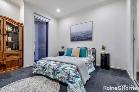 Property photo of 39 Distinction Avenue Craigieburn VIC 3064