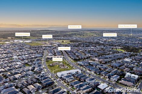 Property photo of 39 Distinction Avenue Craigieburn VIC 3064