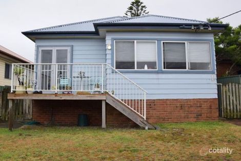 2/11 Brown St, Redhead, NSW 2290