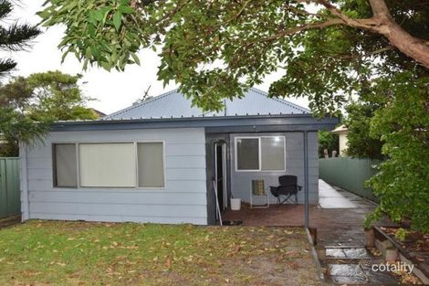 Property photo of 2/11 Brown Street Redhead NSW 2290