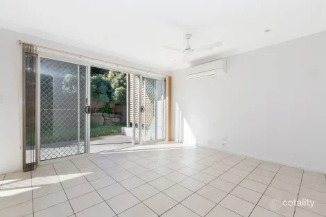 Property photo of 12 Woodland Crescent Murarrie QLD 4172
