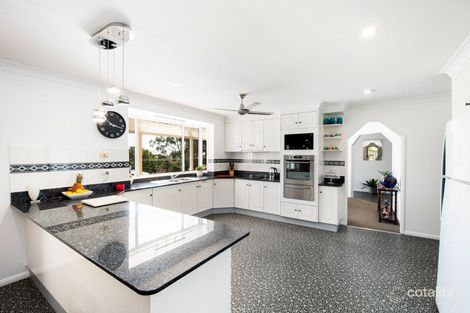Property photo of 31 Pindarri Avenue Berkeley Vale NSW 2261