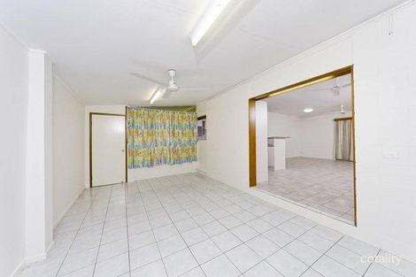 Property photo of 27 Maple Street Holloways Beach QLD 4878