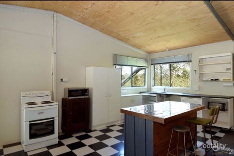 Property photo of 6 Hoods Road Upper Lockyer QLD 4352