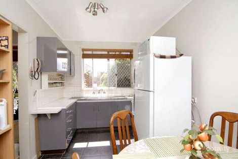 Property photo of 2/334 Pascoe Vale Road Essendon VIC 3040