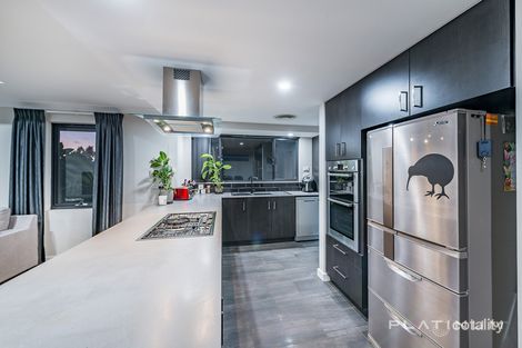 Property photo of 53 Adelaide Circle Craigie WA 6025