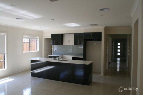 Property photo of 36 Fontana Close Sunshine West VIC 3020