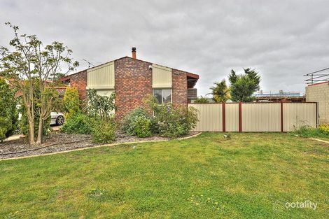 Property photo of 11 Lanyon Street Mandurah WA 6210