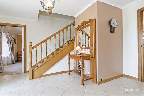 Property photo of 20 Carriage Way Gulfview Heights SA 5096