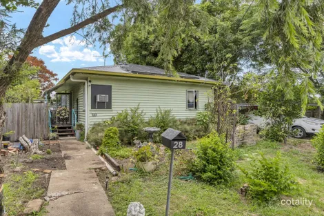 28 Russell St, Silkstone, QLD 4304