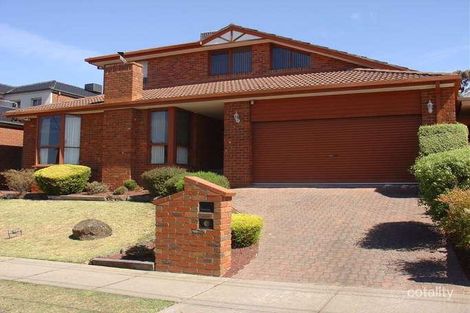 Property photo of 30 Bellbrook Drive Dandenong North VIC 3175