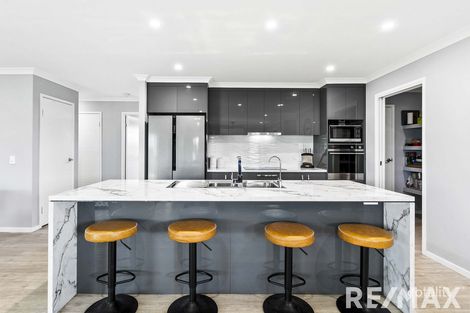 Property photo of 8 Wallace Court Urangan QLD 4655