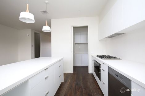 Property photo of 4 Moreton Walk Cheltenham VIC 3192