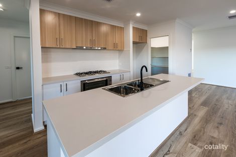 Property photo of 24 Echidna Drive Beveridge VIC 3753