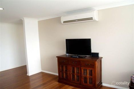 Property photo of 20 Koma Circuit Bega NSW 2550