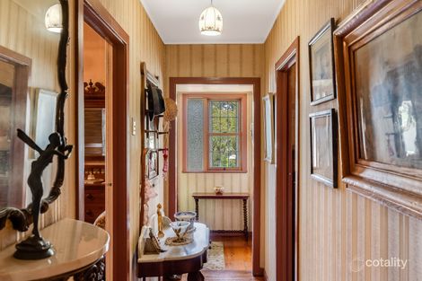 Property photo of 89 Bridge Street Mount Lofty QLD 4350