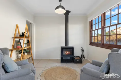 Property photo of 56 Mount View Road Cessnock NSW 2325