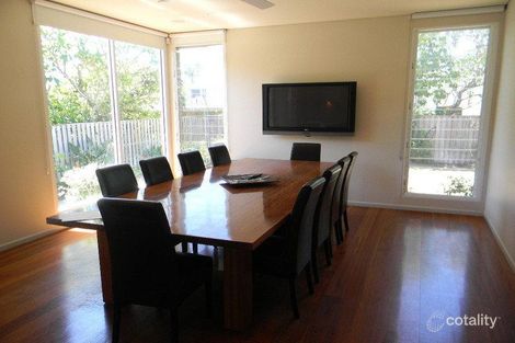 34 Seabeach Ave, Mermaid Beach, QLD 4218