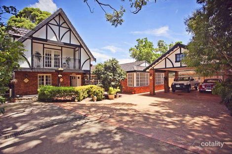 674 Henry Lawson Dr, East Hills, NSW 2213