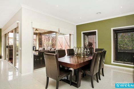 Property photo of 41 Kororoit Approach Caroline Springs VIC 3023