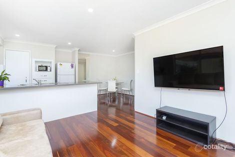 Property photo of 2/16 Raleigh Street Carlisle WA 6101