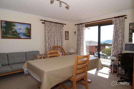 Property photo of 17 Pauline Avenue Mount Nelson TAS 7007