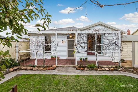 Property photo of 16 McLachlan Street Kangaroo Flat VIC 3555