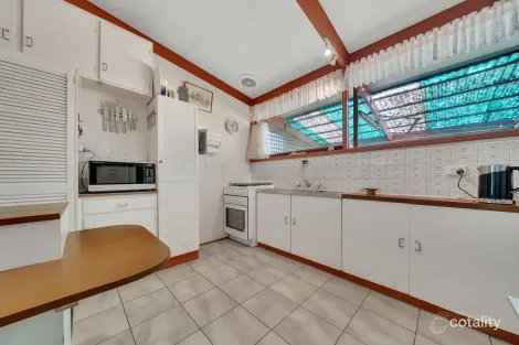 Property photo of 22 Roberts Road Cranbourne VIC 3977