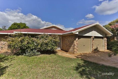 1 Shamrock Ct, Middle Ridge, QLD 4350