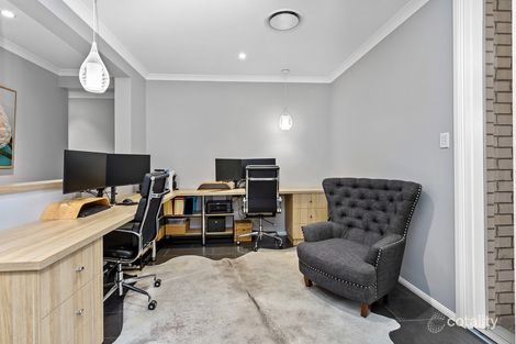 Property photo of 9 Deeside Court Spring Mountain QLD 4300