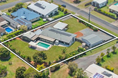 20-22 Park St, Urangan, QLD 4655