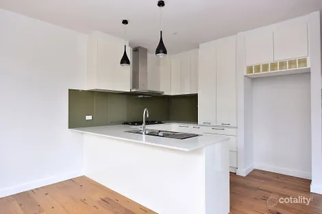 Property photo of 2/207 Warrigal Road Cheltenham VIC 3192