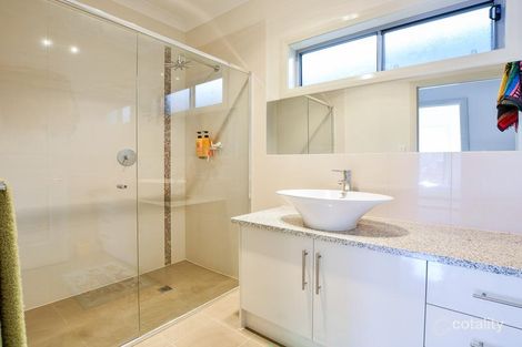 Property photo of 2 Alexander Crescent Christie Downs SA 5164