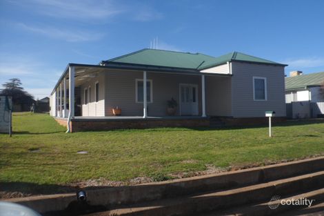 Property photo of 62 Tilga Street Canowindra NSW 2804