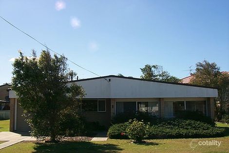 1 Roy St, Golden Beach, QLD 4551